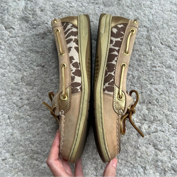 Sperry: Tan Suede, Textle Giraffe Print Metallic Gold Leather Boat Shoes Size 9M - Picture 4 of 9